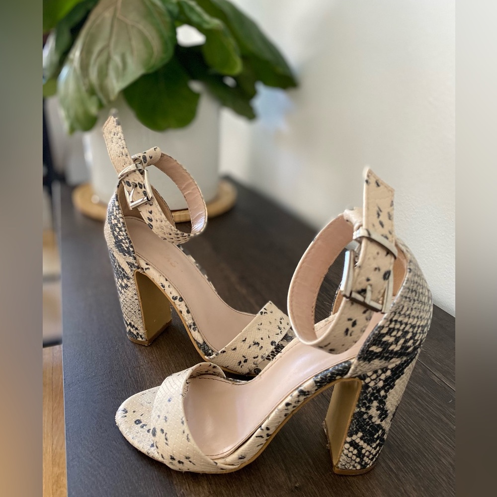 Lulu’s Taylor Ankle Strap Heel in Snake Print - Picture 3 of 10